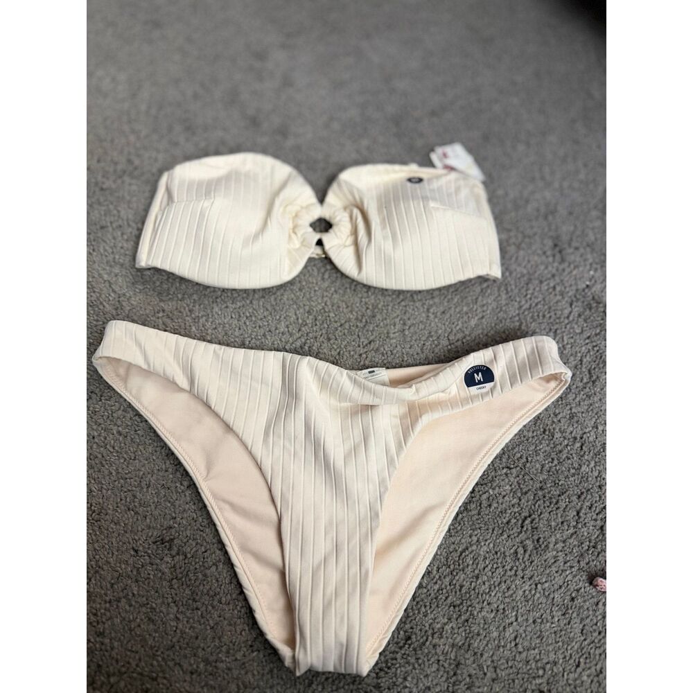 Hollister Ribbed Cream Bikini Set Bandeam Top Low Rise Bottom Size M NEW
